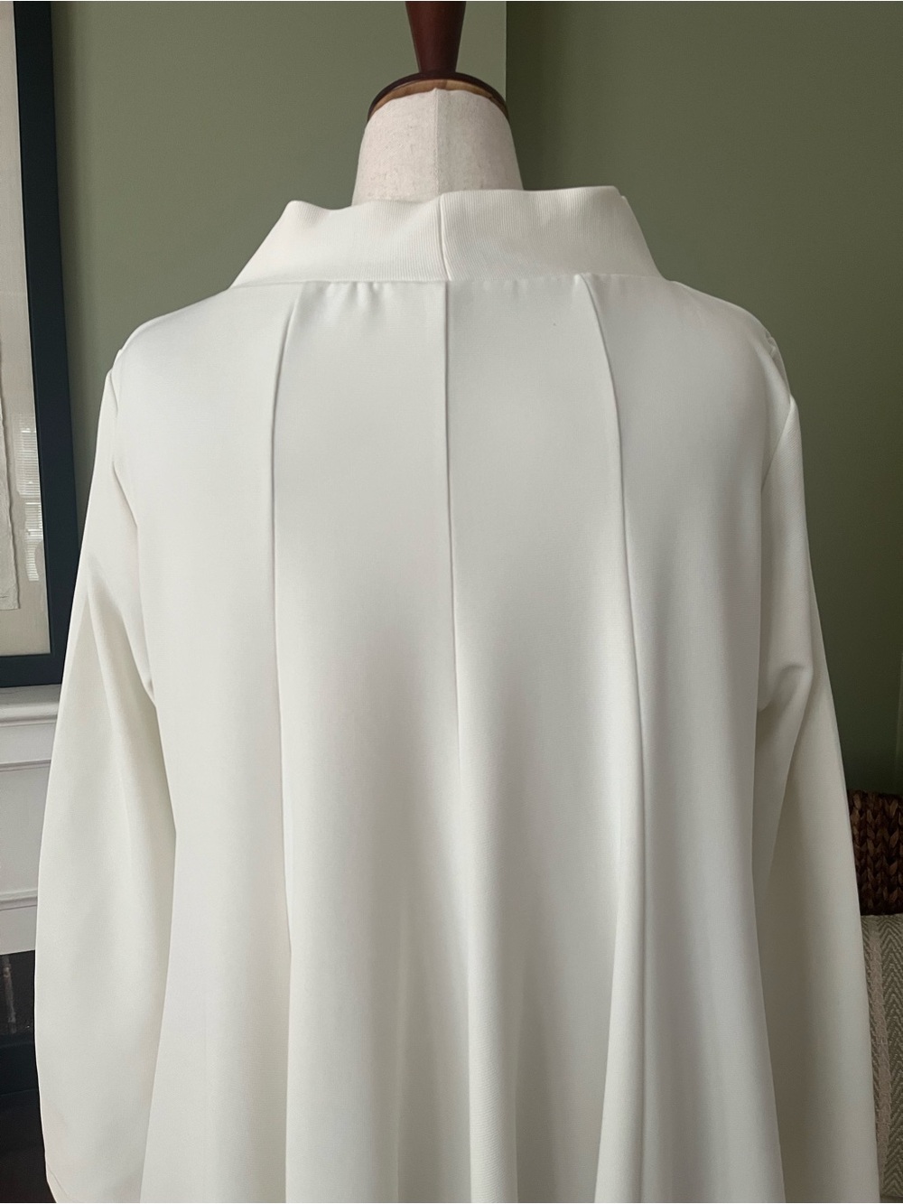 Ivory High-Low Swing Mini Dress/ Tunic | Mock Neck Top | Size 18 - Picture 4 of 8